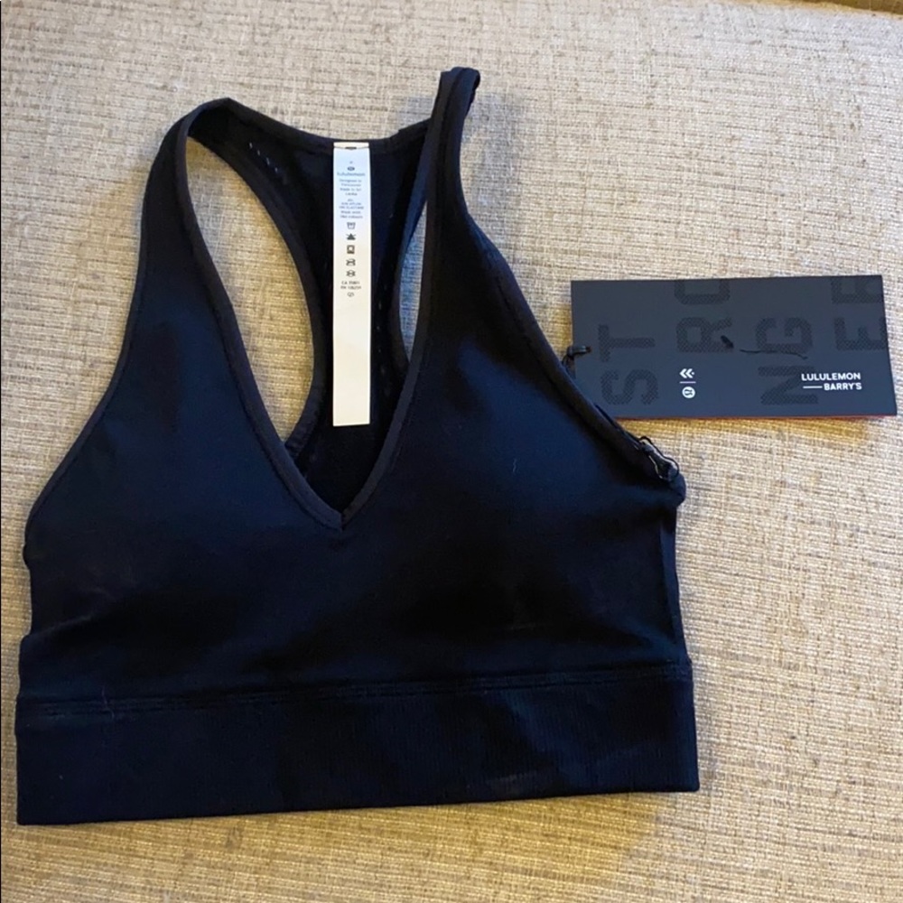 Barry’s lululemon sports bra